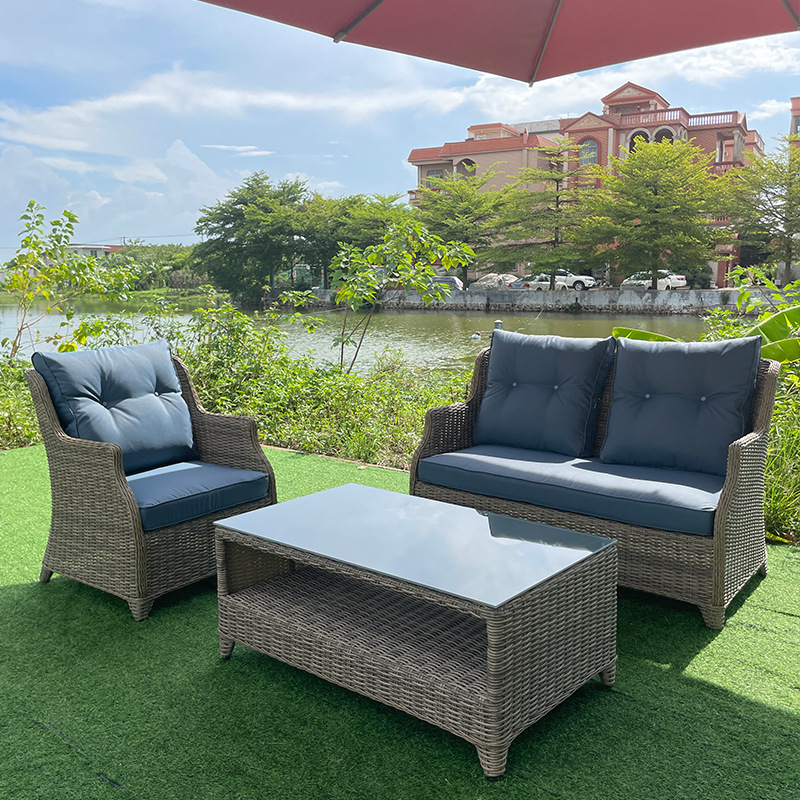 Садовые комплекты мебели: стол – обзор и цена Rattan Lounge Set
